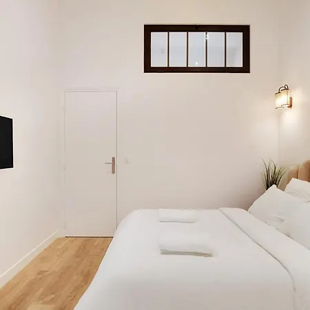 Apartment Parc Des Expositions